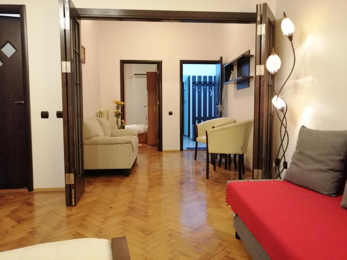 Athenee Palace Apartment *